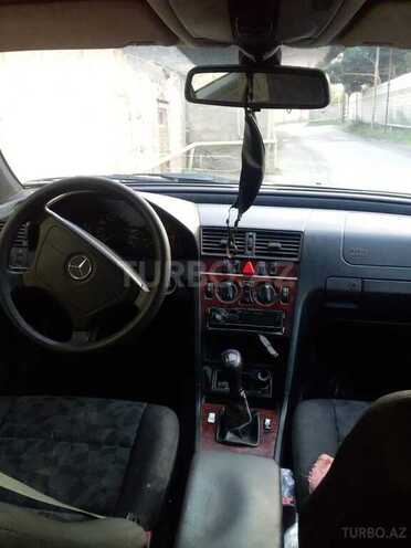 Mercedes C 220 1999, 524,000 km - 2.2 l - Bakı