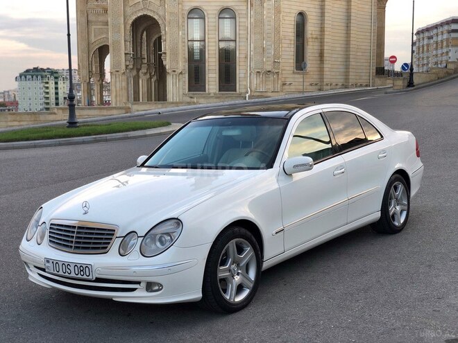 Mercedes E 240 2004, 269,000 km - 2.6 l - Bakı