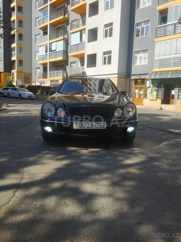 Mercedes E 220 2003, 306,000 km - 2.2 l - Bakı