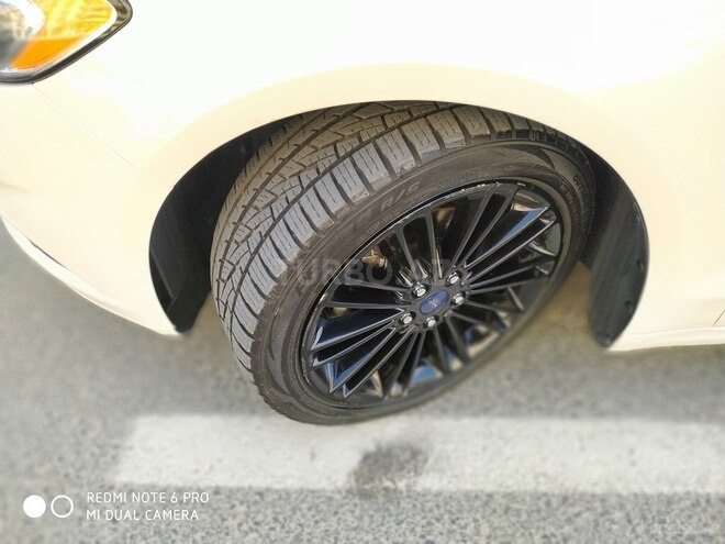 Ford Fusion 2013, 98,000 km - 1.5 л - Bakı