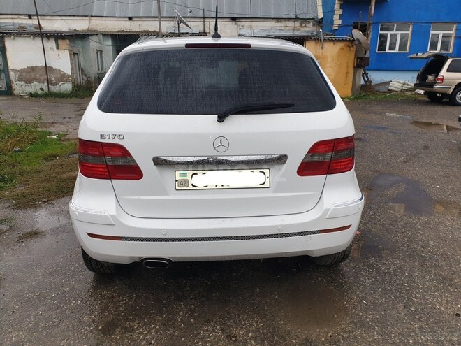 Mercedes B 170 2006, 221,546 km - 1.7 l - Bakı