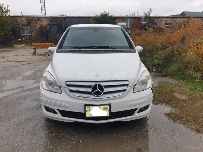 Mercedes B 170 2006, 221,546 km - 1.7 l - Bakı