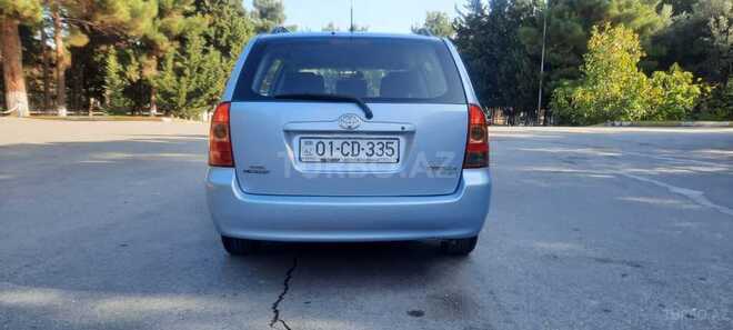Toyota Corolla 2005, 234,000 km - 1.4 l - Sumqayıt