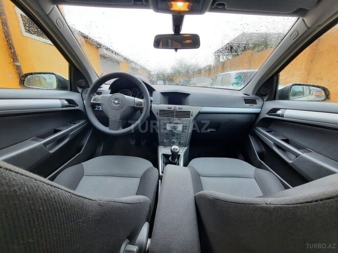 Opel Astra 2004, 156,000 km - 1.4 l - Bakı