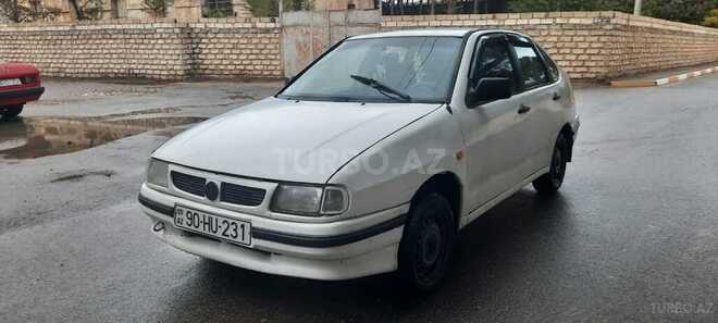 Volkswagen Polo 1998, 196,000 km - 1.6 l - Sumqayıt