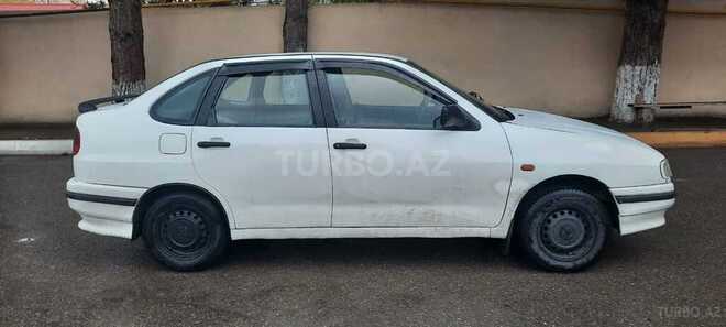 Volkswagen Polo 1998, 196,000 km - 1.6 l - Sumqayıt