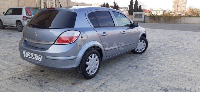 Opel Astra 2004, 180,200 km - 1.4 l - Bakı