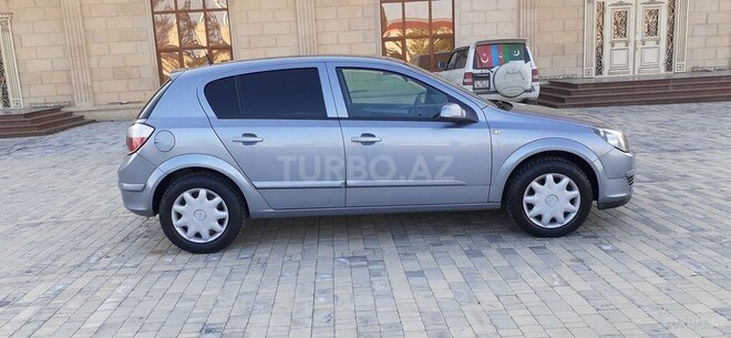 Opel Astra 2004, 180,200 km - 1.4 l - Bakı