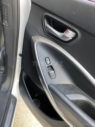 Hyundai Santa Fe 2015, 42,000 km - 2.0 l - Bakı