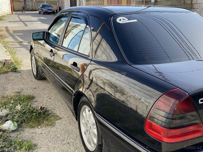Mercedes C 200 1998, 262,500 km - 2.0 l - Bakı