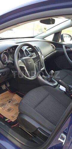 Opel Astra 2012, 240,000 km - 1.3 l - Xırdalan