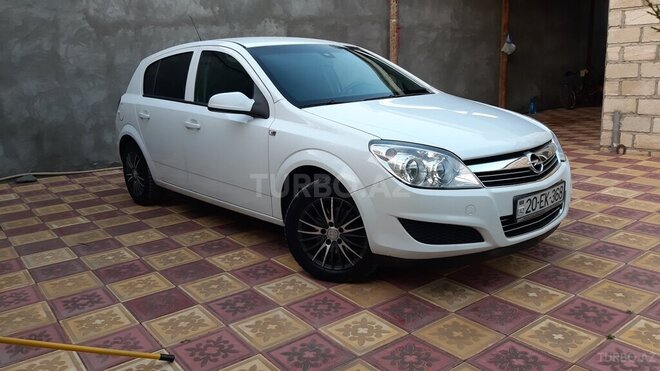 Opel Astra 2009, 163,000 km - 1.3 л - Gəncə