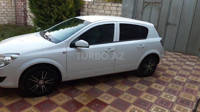 Opel Astra 2009, 163,000 km - 1.3 л - Gəncə