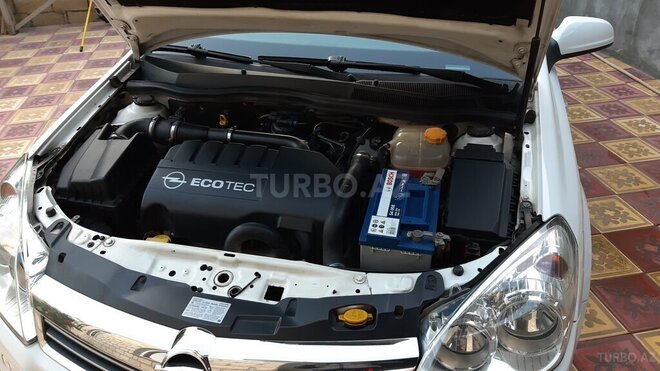 Opel Astra 2009, 163,000 km - 1.3 л - Gəncə