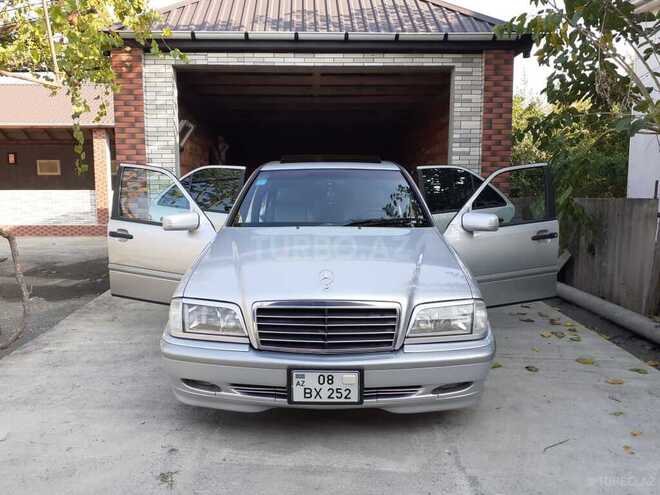 Mercedes C 200 1998, 234,000 km - 2.0 l - Qəbələ