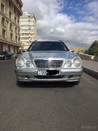 Mercedes E 240 2000, 200,000 km - 2.6 l - Bakı