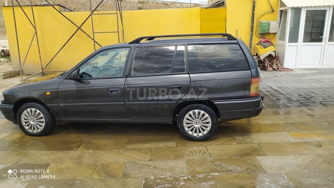Opel Astra 1995, 395,735 km - 1.6 l - Sumqayıt
