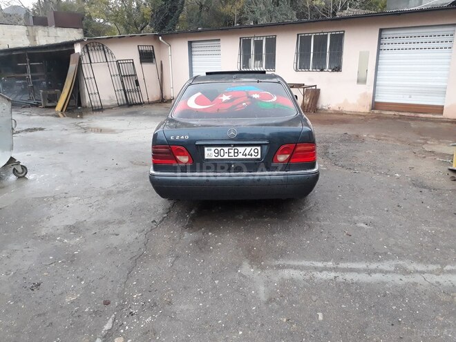 Mercedes E 240 1998, 250,000 km - 2.4 l - Bakı