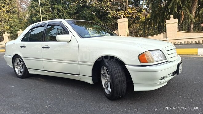 Mercedes C 230 1999, 180,000 km - 2.3 l - Zaqatala