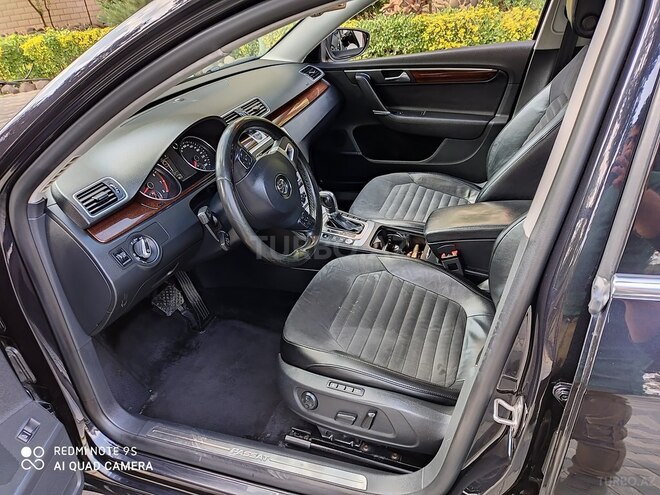 Volkswagen Passat 2011, 251,000 km - 1.8 л - Bakı