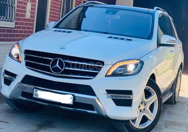 Mercedes  2014, 116,800 km - 3.0 l - Bakı