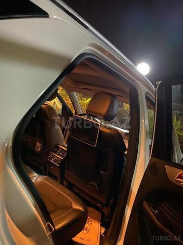 Mercedes  2014, 116,800 km - 3.0 l - Bakı