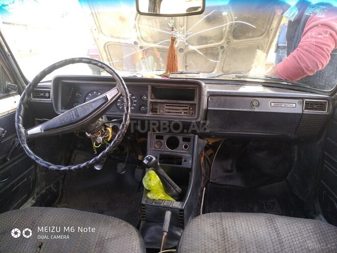 LADA (VAZ) 2104 1993, 300,000 km - 1.6 l - Qax