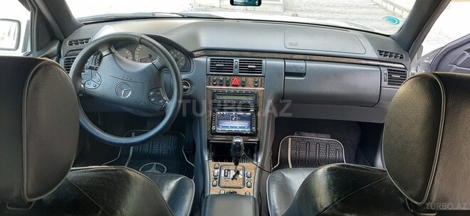 Mercedes E 270 2000, 392,143 km - 2.7 l - Sumqayıt