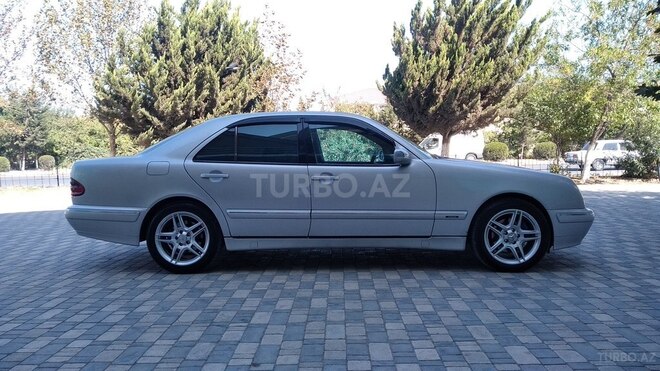 Mercedes E 270 2000, 392,143 km - 2.7 l - Sumqayıt
