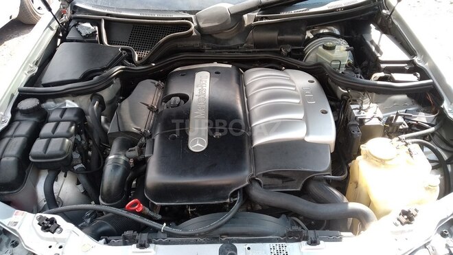 Mercedes E 270 2000, 392,143 km - 2.7 l - Sumqayıt