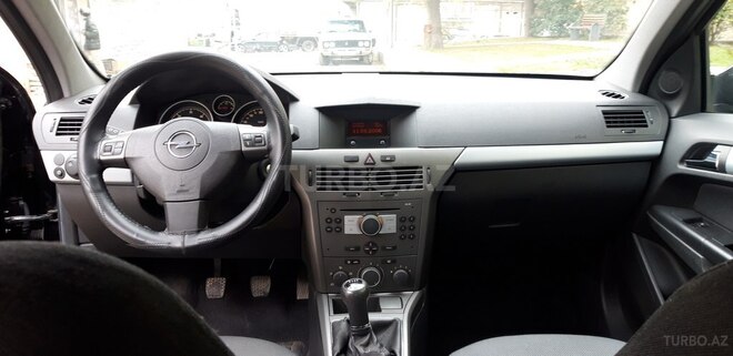 Opel Astra 2006, 188,000 km - 1.3 l - Bakı