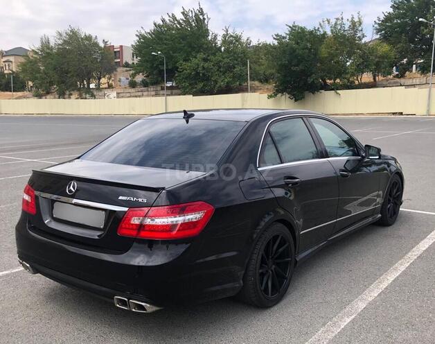 Mercedes E 350 2010, 161,000 km - 3.5 l - Bakı