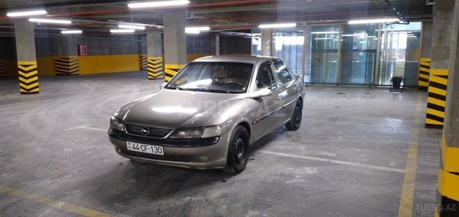 Opel Vectra 1996, 289,653 km - 1.8 l - Bakı