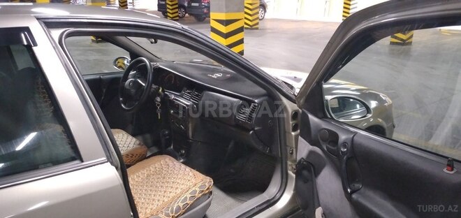 Opel Vectra 1996, 289,653 km - 1.8 l - Bakı