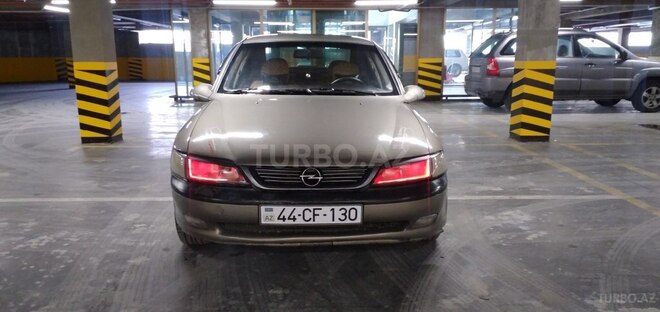Opel Vectra 1996, 289,653 km - 1.8 l - Bakı