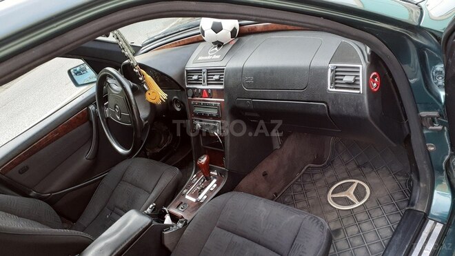 Mercedes C 180 1999, 278,000 km - 1.8 l - Sumqayıt