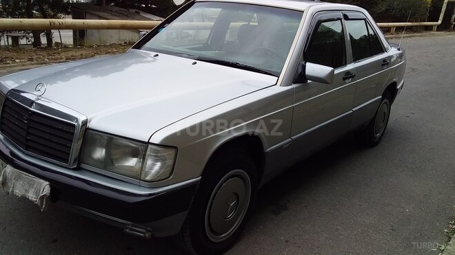 Mercedes 190 1990, 332,211 km - 2.0 l - Bakı