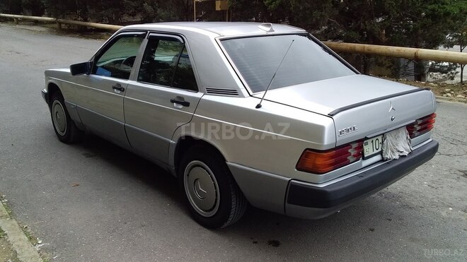 Mercedes 190 1990, 332,211 km - 2.0 l - Bakı
