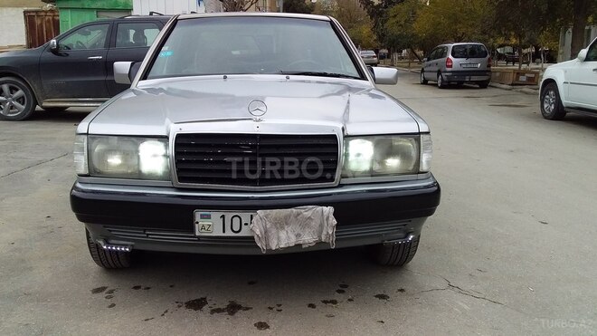 Mercedes 190 1990, 332,211 km - 2.0 l - Bakı