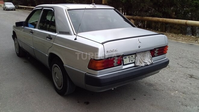Mercedes 190 1990, 332,211 km - 2.0 l - Bakı
