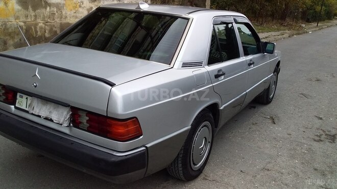 Mercedes 190 1990, 332,211 km - 2.0 l - Bakı