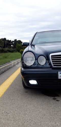 Mercedes E 240 1997, 365,000 km - 2.4 l - Bakı