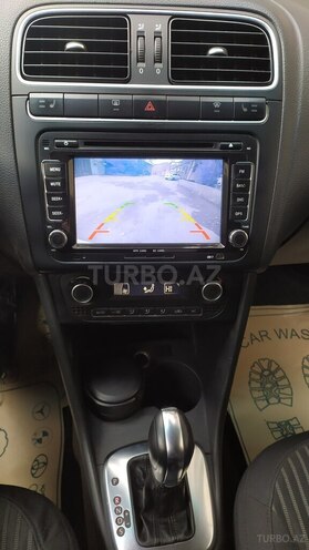 Volkswagen Polo 2013, 138,200 km - 1.6 l - Bakı