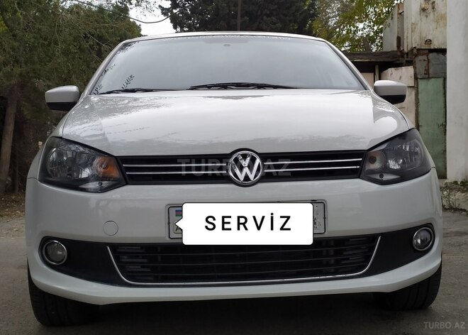 Volkswagen Polo 2013, 138,200 km - 1.6 l - Bakı