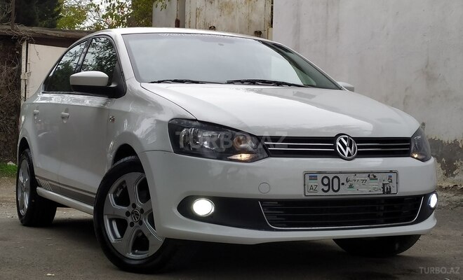 Volkswagen Polo 2013, 138,200 km - 1.6 l - Bakı