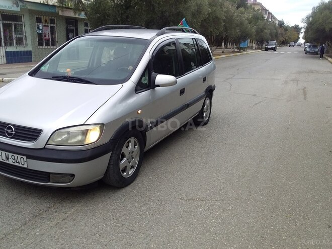Opel Zafira 1999, 235,690 km - 1.8 l - Sumqayıt