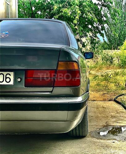 BMW 525 1995, 368,000 km - 2.5 l - Bakı