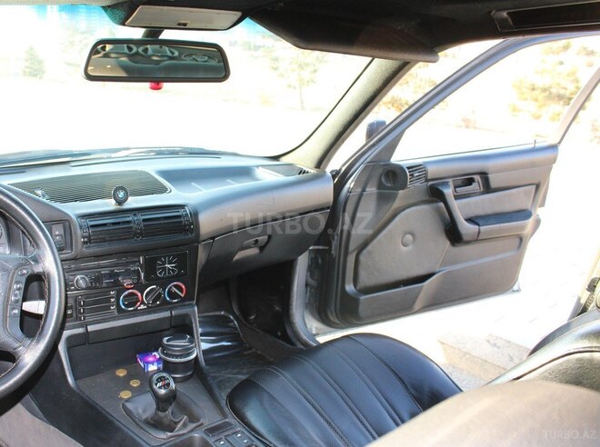 BMW 525 1995, 368,000 km - 2.5 l - Bakı