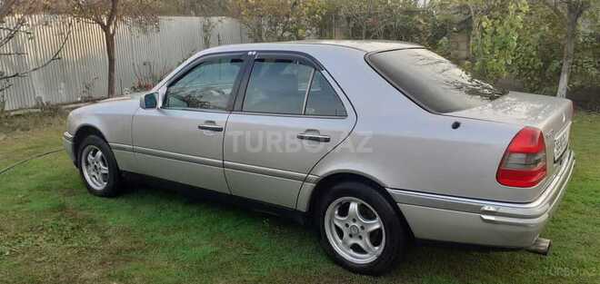 Mercedes C 220 1995, 339,084 km - 2.2 l - Zaqatala