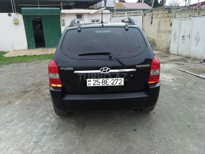 Hyundai Tucson 2008, 235,000 km - 2.0 l - Gəncə